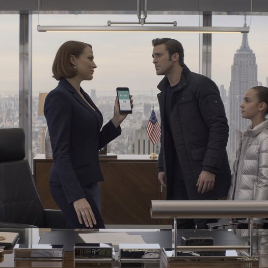 My Niece Sent Me Her Christmas List: “A Macbook Pro, A Designer Bag, And $1,000 Cash.” I Replied, “You’ll Be Lucky To Get A Candle.” My Brother Shot Back, “Then Stay Away From Our House.” So I Did. A Week Later, My Brother Sent Me A Venmo Request For $2,000. I Smiled… And Replied With…