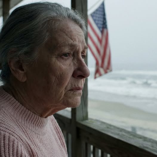 For 12 years, my son’s family turned their backs on me, and I grew old in my worn-out house with messages cold as frost. I stopped waiting, got back on my feet, sold what I made, saved every dollar, and bought a house that faces the ocean. Then, the day after I moved in, they showed up at my door with suitcases and a fake smile. Calmly, I reminded them of one thing.