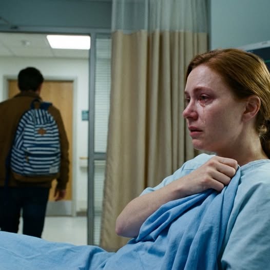 My husband left me alone in the car while I was in labor and went on a trip with his parents. He even joked, “You can get to the hospital by yourself.” Three hours later, he called back in a panic… and that time, I didn’t pick up.